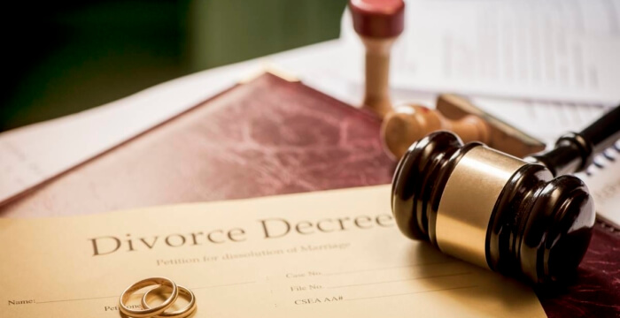 IMAGE-DIVORCE-700x360_1_1